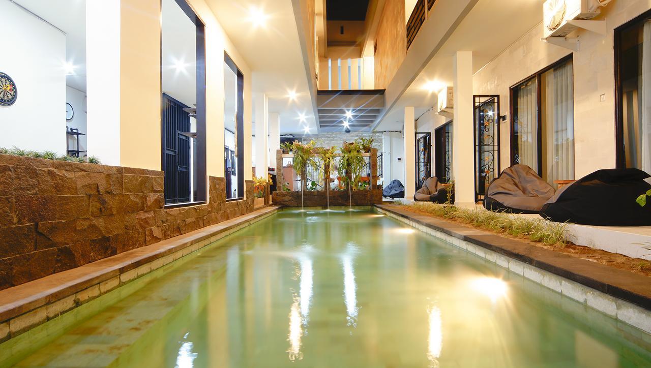 Bintang Darmawan Villa Джили Трауанган Екстериор снимка